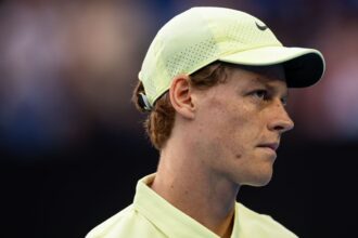 Jannik Sinner returns to fanfare at the Italian Open from ban on doping