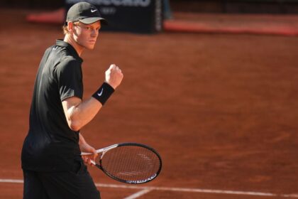 Jannik Sinner won his second match at the Italian Open