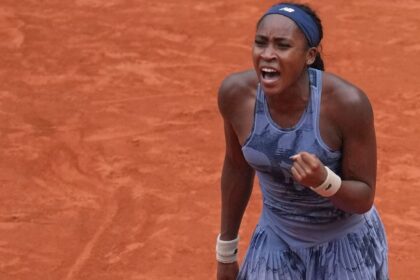 Coco Gauff survives the second set and moves forward with the French Open