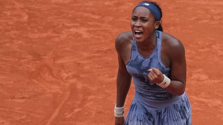 Coco Gauff survives the second set and moves forward with the French Open