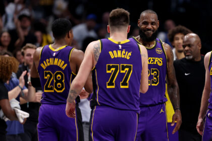 "Amazing".... NBA fans can't believe LeBron James will comment on "eight other guys" over La Lakers Elimination
