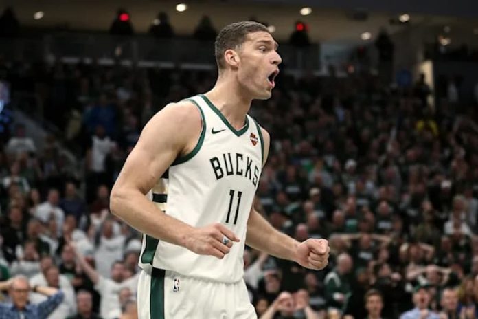 Brook Lopez Bucks pic
