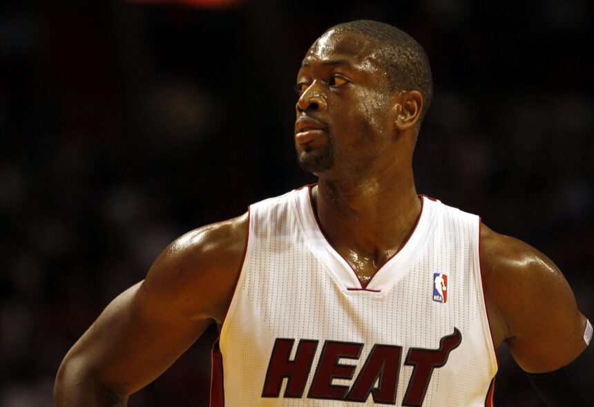 Dwyane Wade was seduced to join one team instead of the Miami Heat, and he tried out a jersey in the mirror