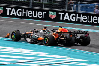 "Hopeless" Rand Norris urged him to change his approach to Max Verstappen.