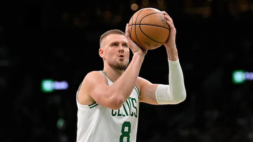 Kristaps Porzingis Celtics pic