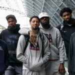 LeBron James, who dominates the playoffs with the adoration of East Superstars, said, "I want to play together..."