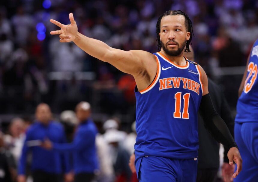NBA fans are in awe as the Knicks complete a 20-point comeback with the Celtics to win Game 1.
