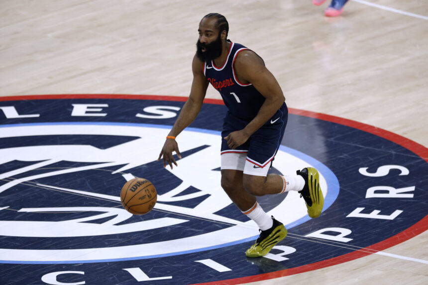 Shaquille O'Neal picks the reason for James Harden's struggle in Game 7. "I can see that..."