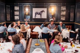 The super-effects of the classic Saratoga dining experience