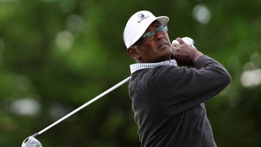 Vijay Singh rocked the early Bogeys and tied them together with an advanced PGA