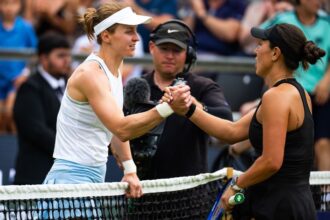 Samsonova saves two match points and drives out Pegula at the Berlin Open