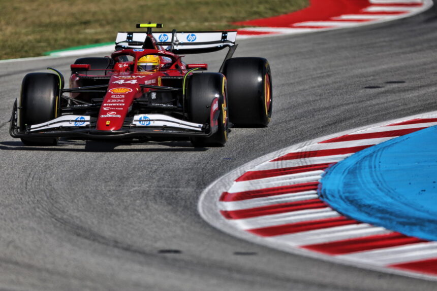 Alarm bell rings above Lewis Hamilton's F1 form: "It's starting to get critical."