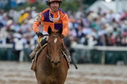 Copion fires a bullet and leads the seventh grade winner