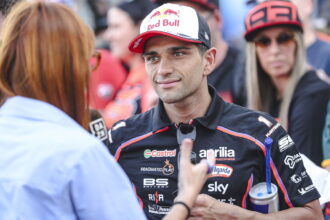 Dona boss: Giorge Martin "can't race anywhere else" unless Aprilia's deal is resolved