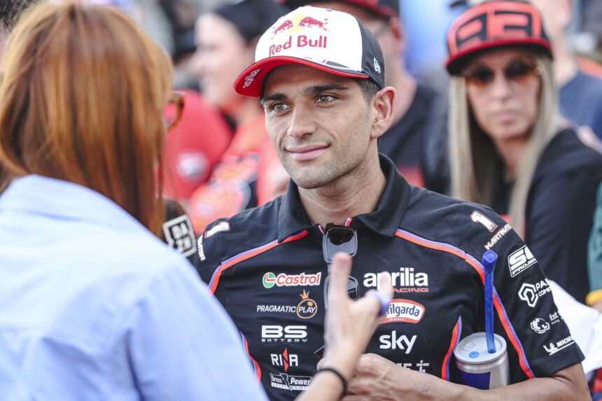 Dona boss: Giorge Martin "can't race anywhere else" unless Aprilia's deal is resolved