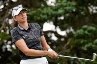 Elizabeth Szokol, Ilhee Lee shares a 3-shot lead in the LPGA Classic