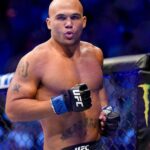Ex-UFC star Robbie Lawler rules out Mike Perry fight in BKFC move: 'I'm retired'