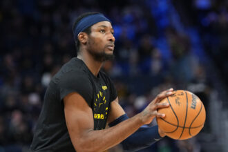 Golden State Warriors fans have said a lot as Jonathan Kuminga releases a "splash three" training clip