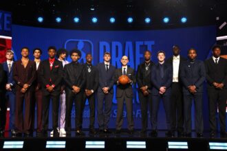Grades all picks and trades for the first time from the first time