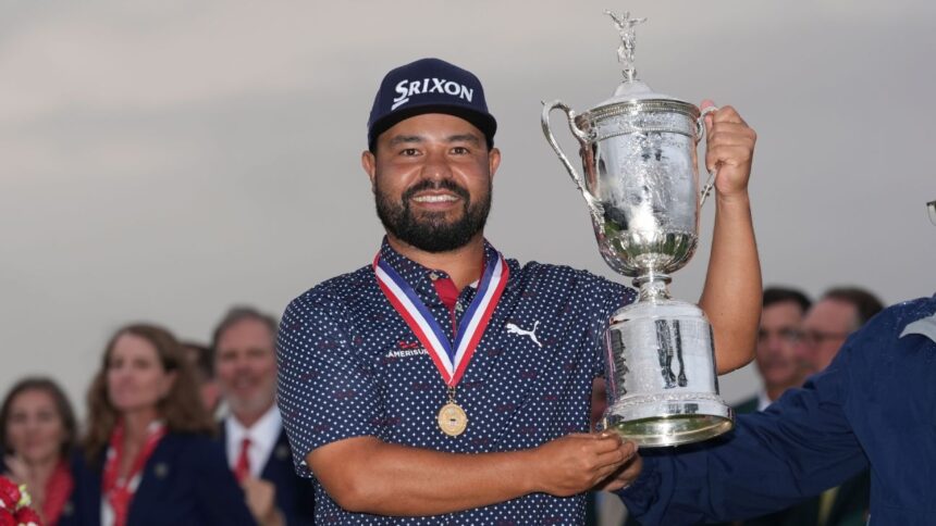 How JJ Spaun fights Oakmont, rain, bad breaks