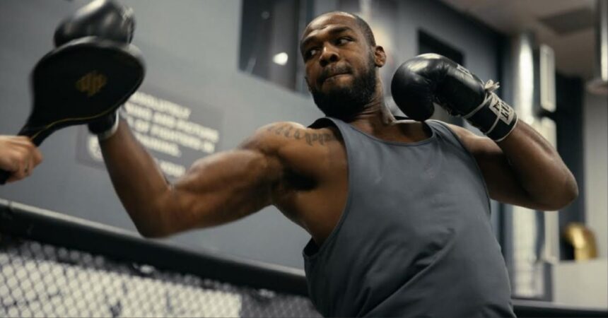 Joe Rogan Baffled by Jon Jones' Camp-Only Training: 'He Just Doesn’t Train. It’s Crazy to Me'