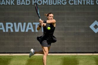 Maria Sakkari from Yulia Putintseva has Testy Exchange at Bad Homburg