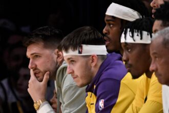 "Move On"... La Lakers "can't play with Luka Doncic", Ex-Player Tips Timberwolves switch needs to be replaced