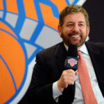 What James Dolan did in an exit interview with the New York Knicks surprised NBA insiders, saying "it was very unique."