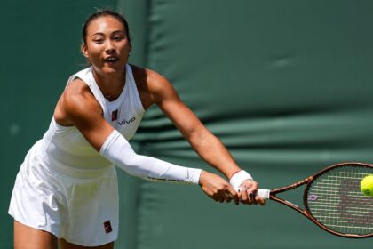 Zheng Qinwen loses his third straight opening match at Wimbledon