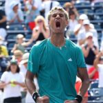 Canada's Gabriel Diallo reaches 3rd round in Toronto