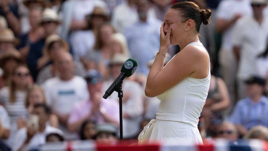 Amanda Anisimova thanked her mother in tears after the loss of Wimbledon