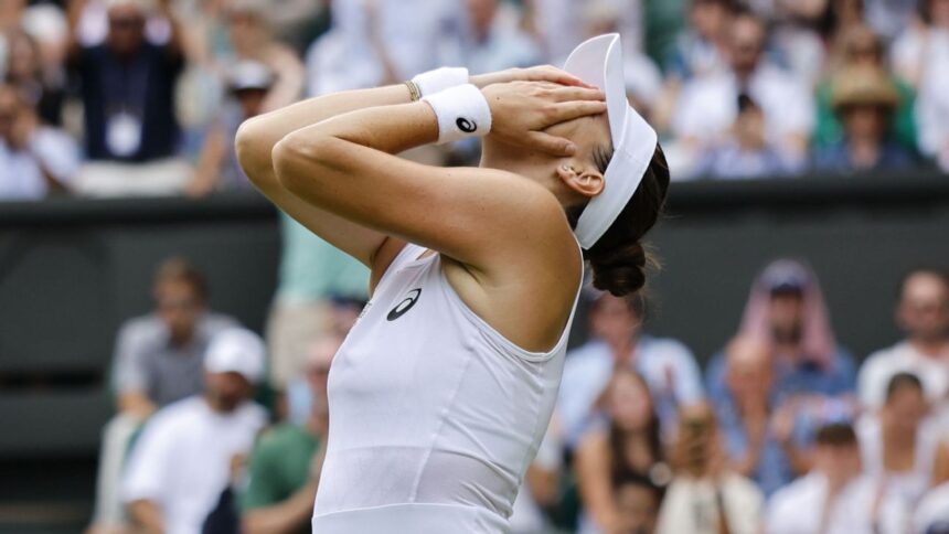 Belinda Benc surprises Mirra Andreeva to reach Wimmbledon Semi