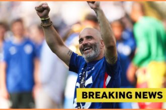 Chelsea manager Enzo Maresca