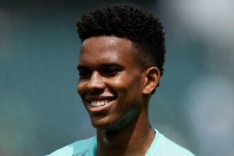 Chelsea is now "close" to signing talents about the size of Estebao