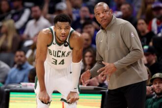 Doc Rivers explains the moment when Giannis Antetokounmpo thought he had "lost his heart", related to the Bucks' new strategy