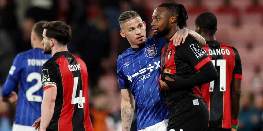 Experienced international star at £150K-P/W is expected to "end" in Leeds