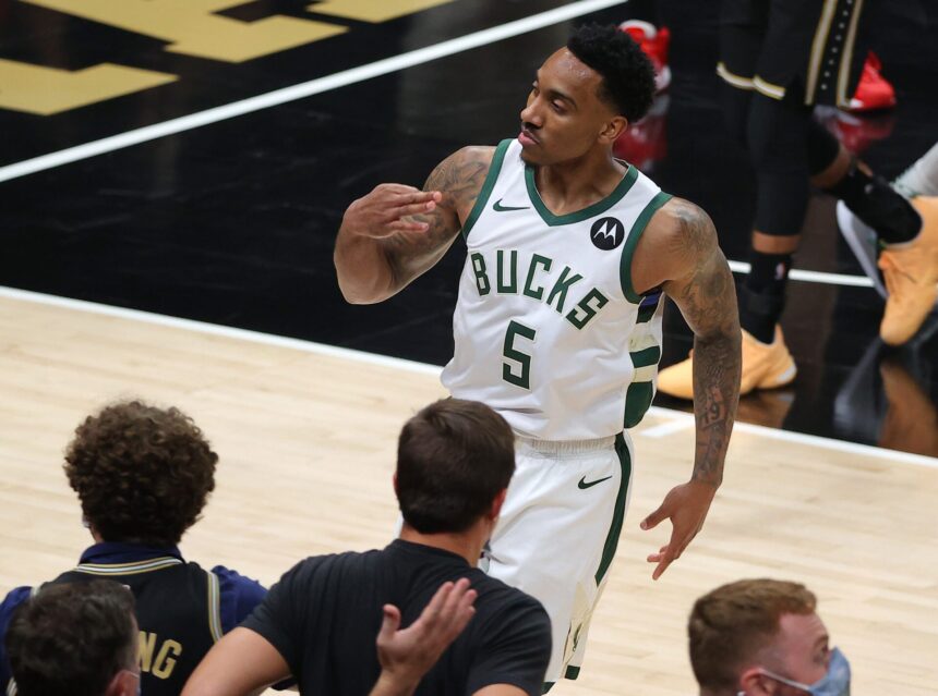 Jeff Teague thinks he wouldn't believe how much a single NBA player was paid at a free agency. "I'm not going to lie..."