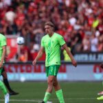 Leeds, who leads the race, leads the race to sign a £8.5 million defender along with Bornault