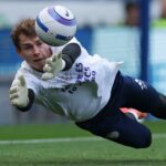 Leicester Hold is responsible for the replacement of Hermansen at 30,000 p/w.