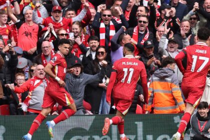 Liverpool Racing Nottingham Forest "Fantastic" £17 million dias hair