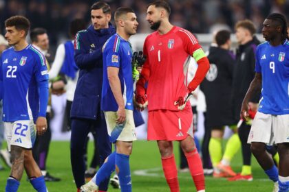 Man UTD can quickly sign "amazing" striker by triggering a £45 million release clause