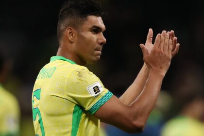 Man Utd rushes to move for "relentless" £25m+ Star, replacing Casemiro