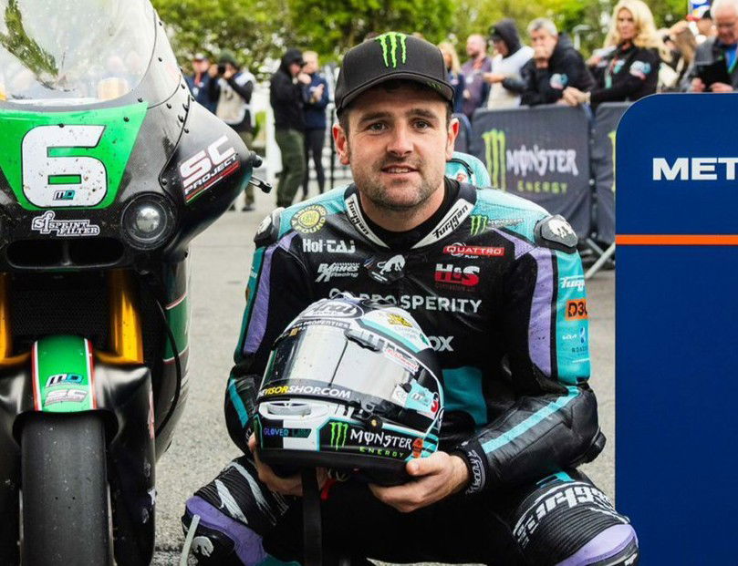 Michael Dunlop's BMW is plagued by "glitch" in the South 100