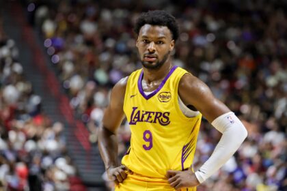Mike Bresnahan is working on the potential roles of 2025-26, the performance of Bronnie James of La Lakers