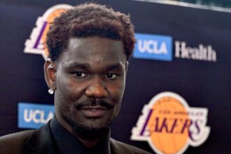 Nick Wright criticizes "downgrade" for a player he hoped would add to the La Lakers in place of DeAndre Ayton.