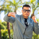 Paulo Costa pose