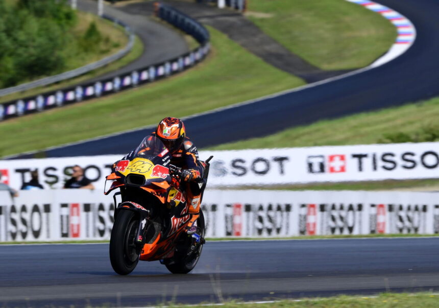 Pol espargaro finds something "unusual" when he returns to MotoGP
