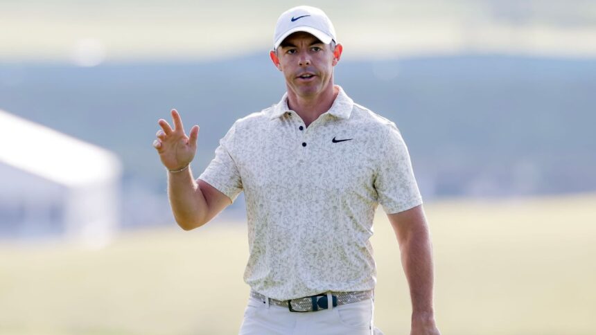 Rory McIlroy sleeps for early open practice
