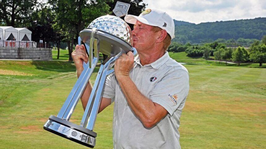 Steve Allan completes first wire and wire victory with Dick's opening