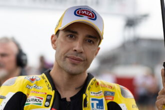 The clock is engraved to solve the future of Andrea Iannone's racing